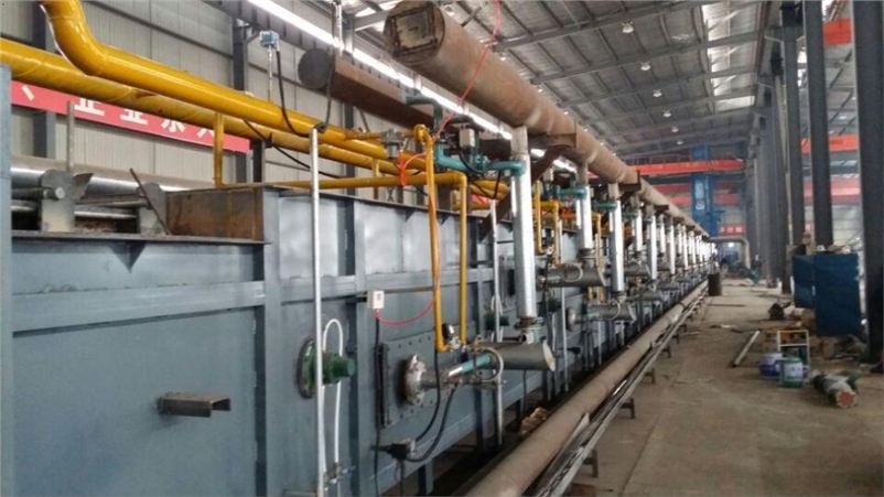 甘肅：天然氣隧道窯爐燒嘴工作現(xiàn)場